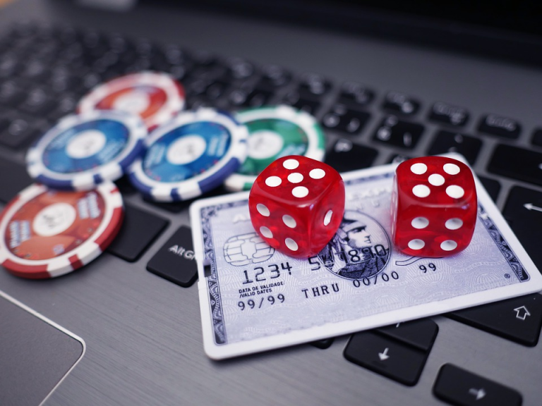 A Serious Affair: The Art of a Poker Game Online