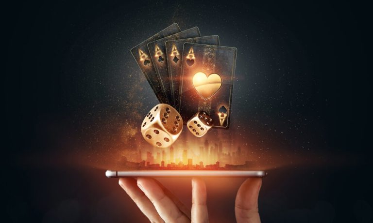 How do you interact with live dealers in online casinos?